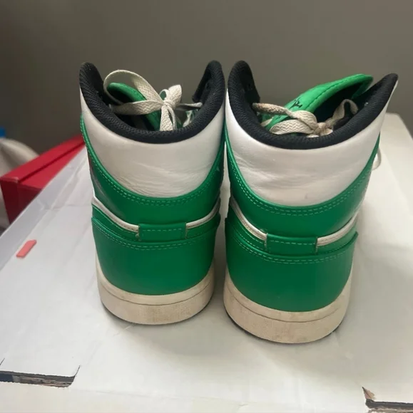 Jordan Retro 1 Green and White Hi Top Sneakers Size 8 - Picture 4 of 12